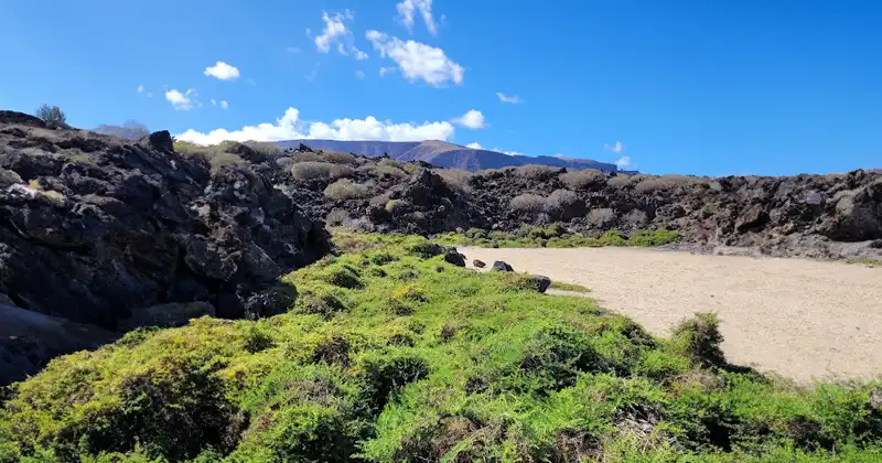 Explorando la Caleta del Mero