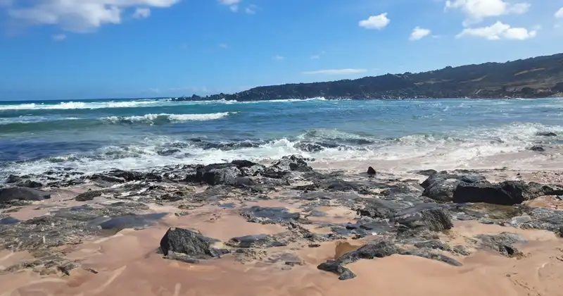Explorando la Caleta del Mero
