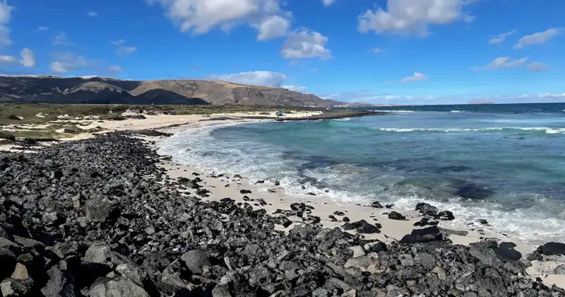 Explorando la Caleta del Mero