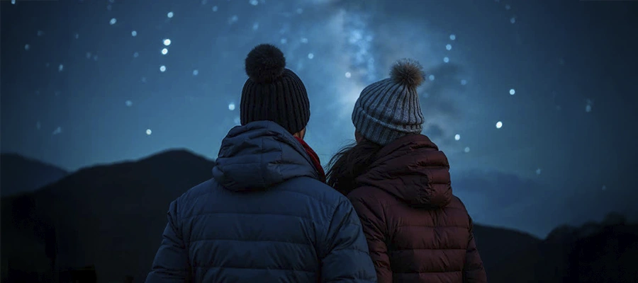 Expedición Nocturna al Volcán: Estrellas y Paisajes Lunares en el Teide