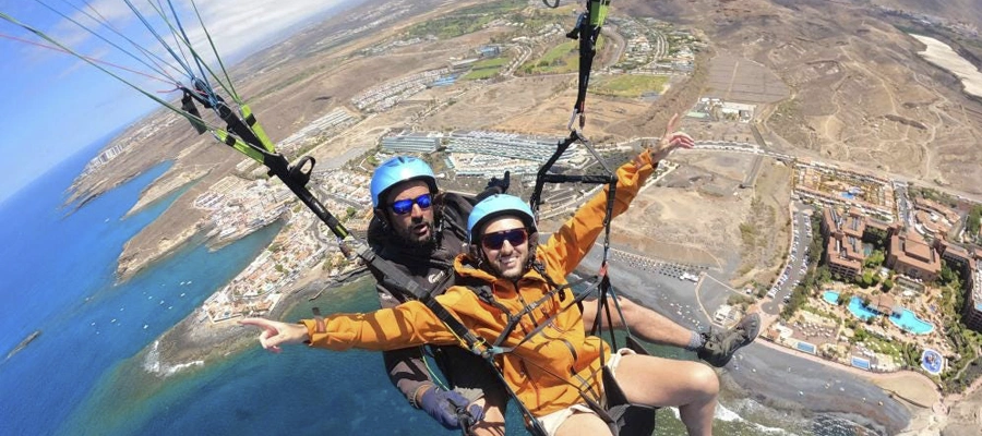 Vuelo en Parapente con Acrobacias, Giros y Espirales a Vértigo